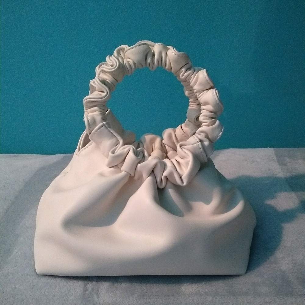 Verafied Cream Mini Leather Bag